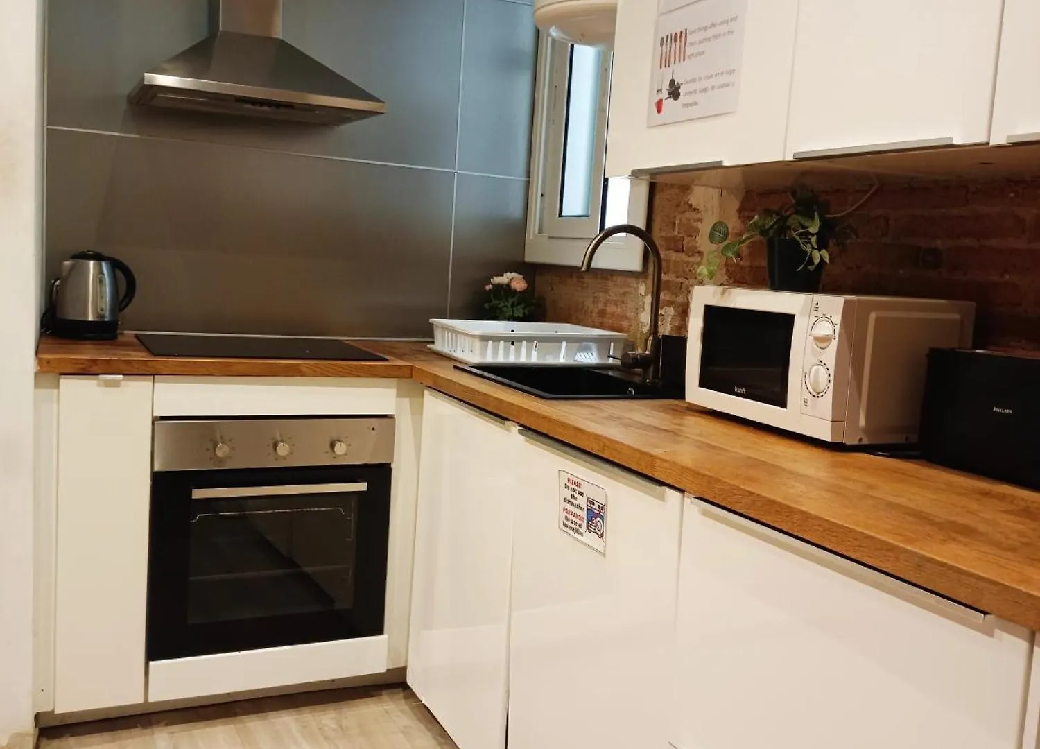 旅馆 Centric Rooms In 巴塞罗那